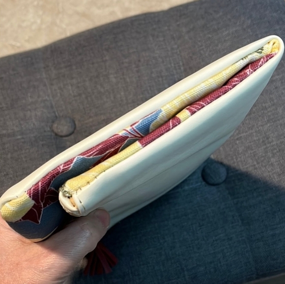 Rachel Pally Reversible Clutch Bag And Self Care Bundle - Picture 3 of 13